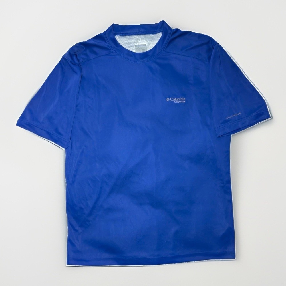 Columbia Titanium Men's M Blueuu Short Sleeve Omni-Wick Athletic Hiking Shirt